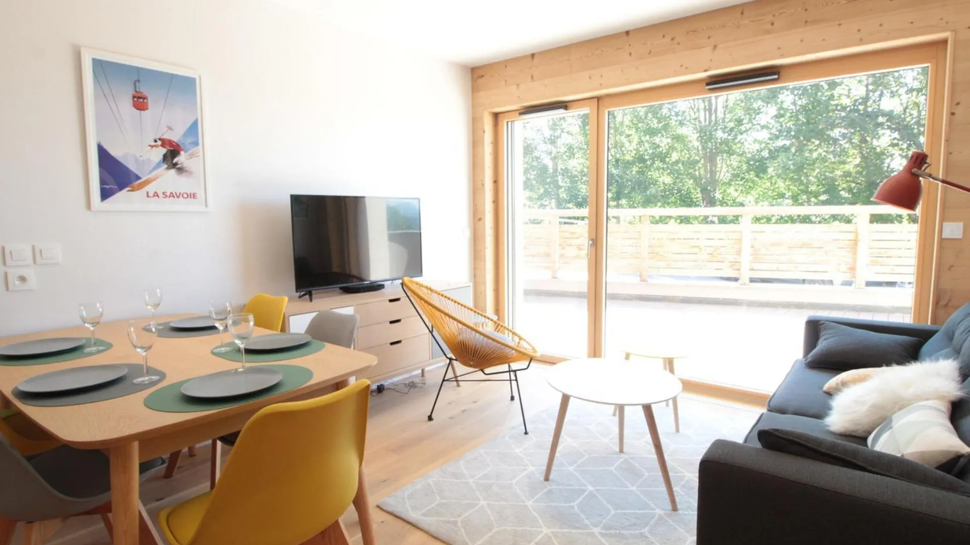 Appartement Ski Aux Pieds, 3 Pieces, 6 Pers, Terrasse Sud, Pres Des Carroz - Fr-1-572-248 雷加霍斯达哈施